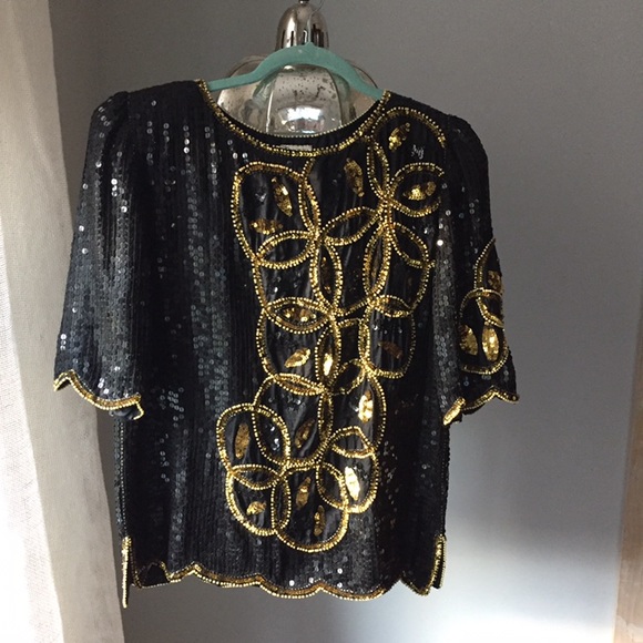 Vintage Tops - Beautiful Vintage beaded silk top