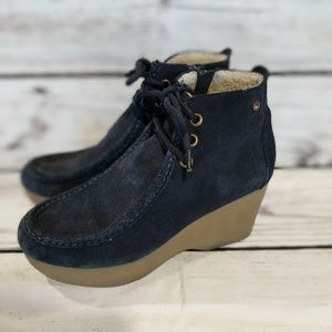 Tommy Hilfiger Wedge Boot Size 9M