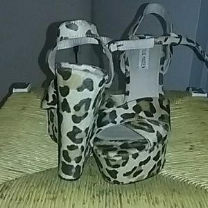 Madden girl fur material cheetah print