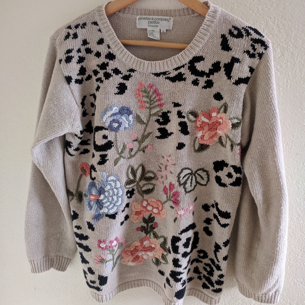 Vintage sweater🌹