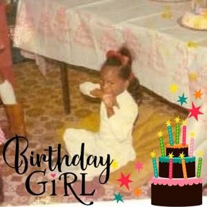 Meet your Posher, Queenester