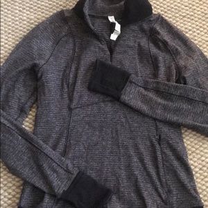 LuLulemon Runderful heathered black pullover sz8