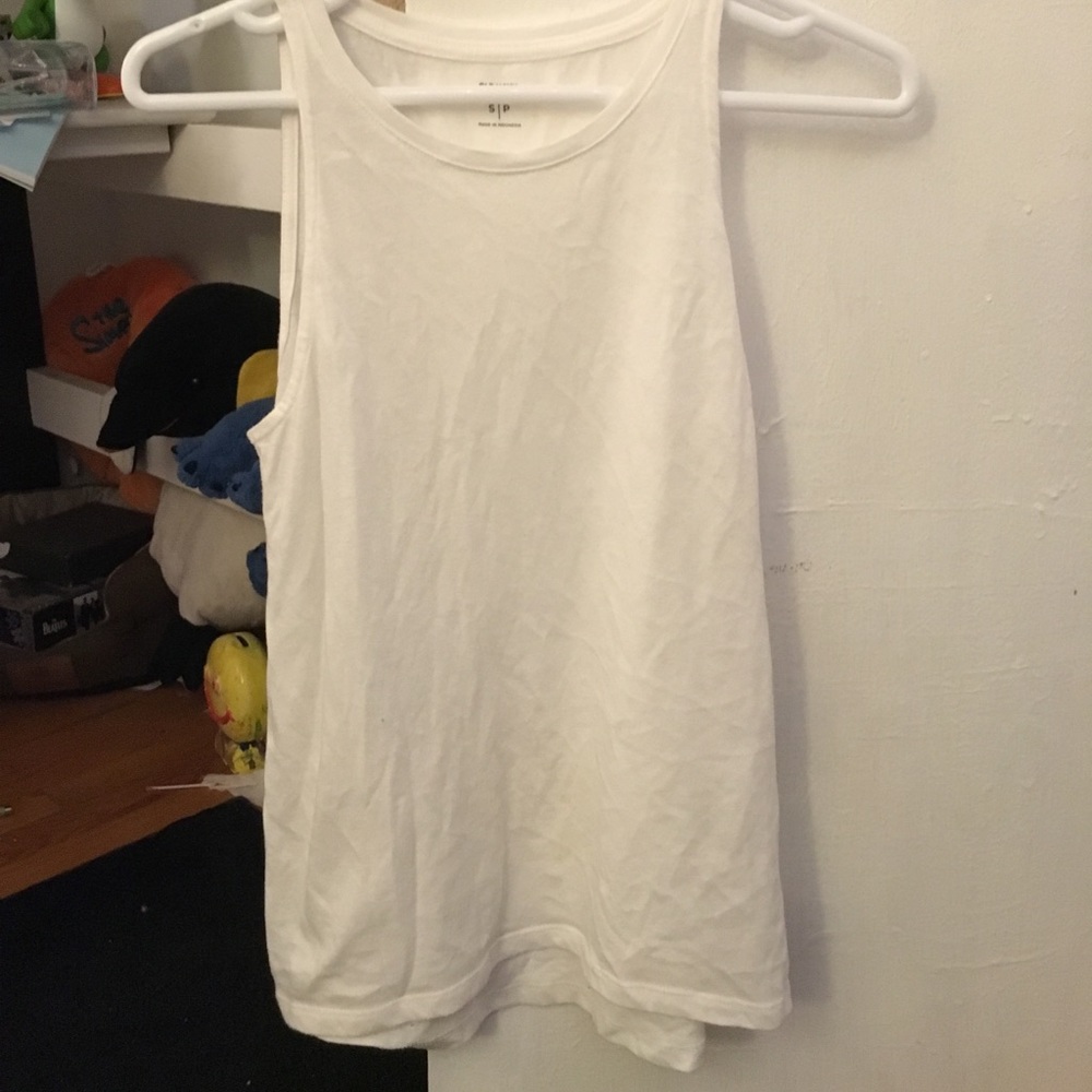 White Old Navy muscle tee