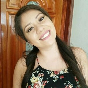 Meet your Posher, Iris