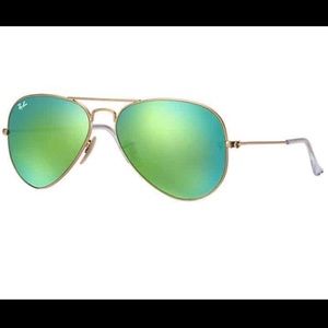Ray-Ban Aviator Sunglasses