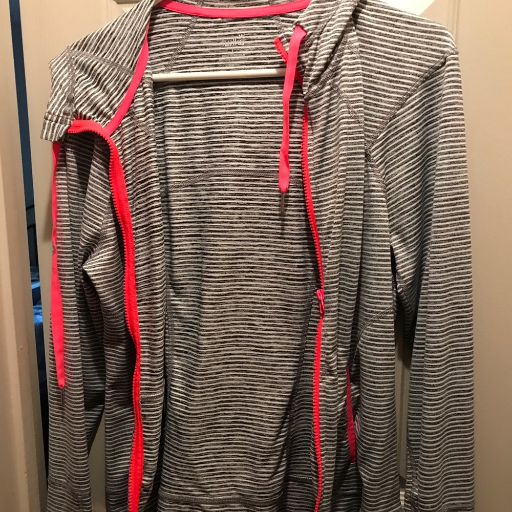 Athletic jacket