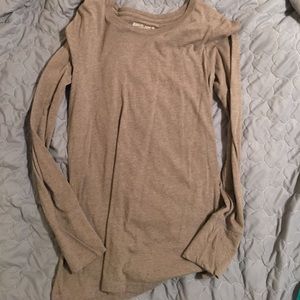 Long sleeve tee