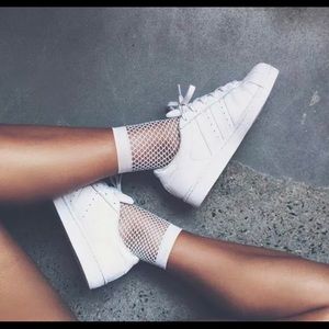 White Fishnet Mesh Ankle Socks Os