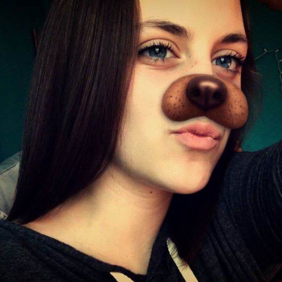 Meet your Posher, Macie - Picture 1 of 1