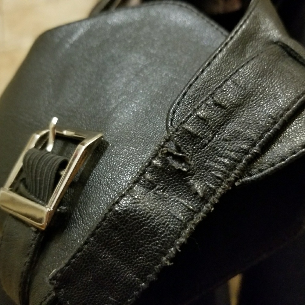*SOLD* - Charlotte Russe Black Pumps - Picture 8 of 8