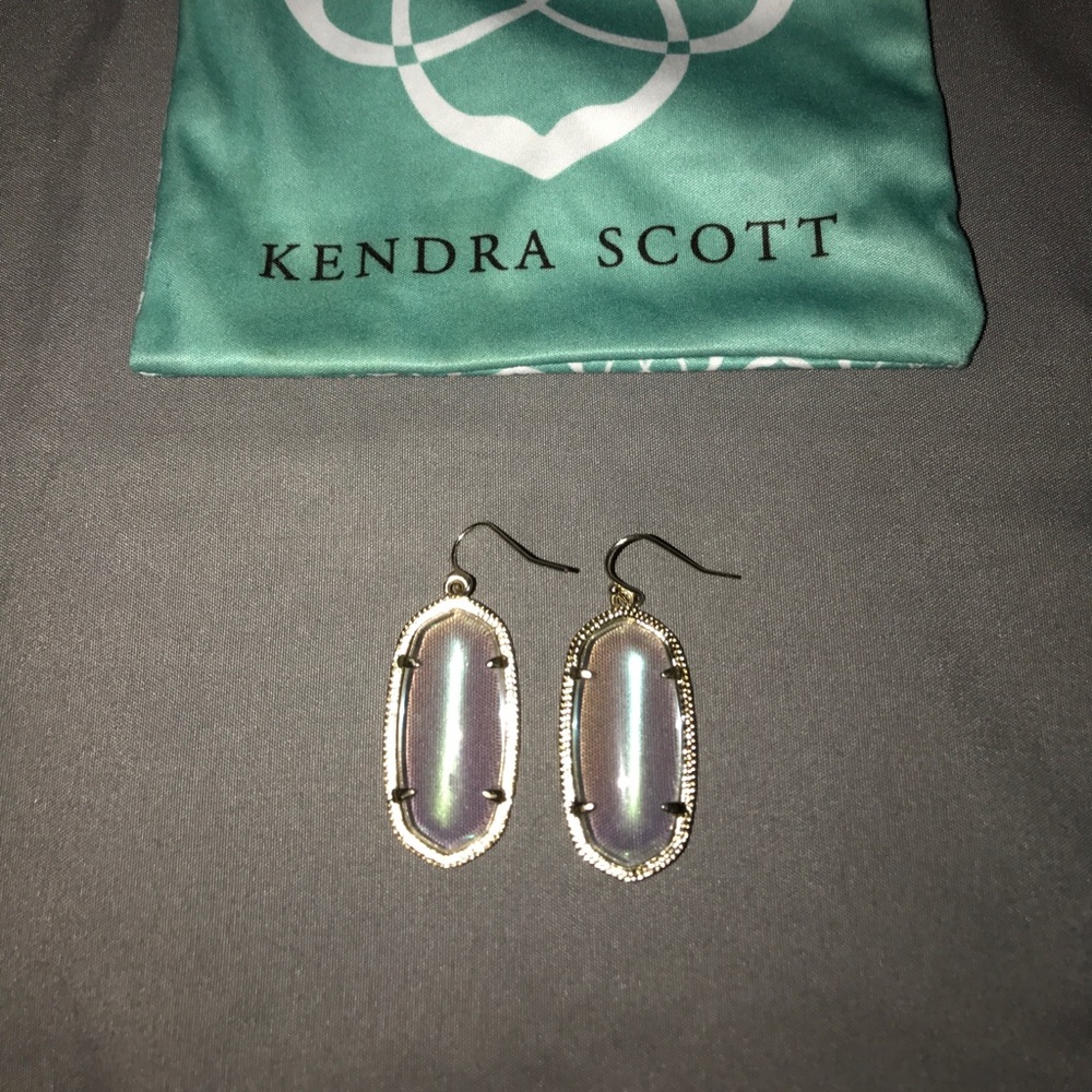 Kendra Scott earring -irredescent