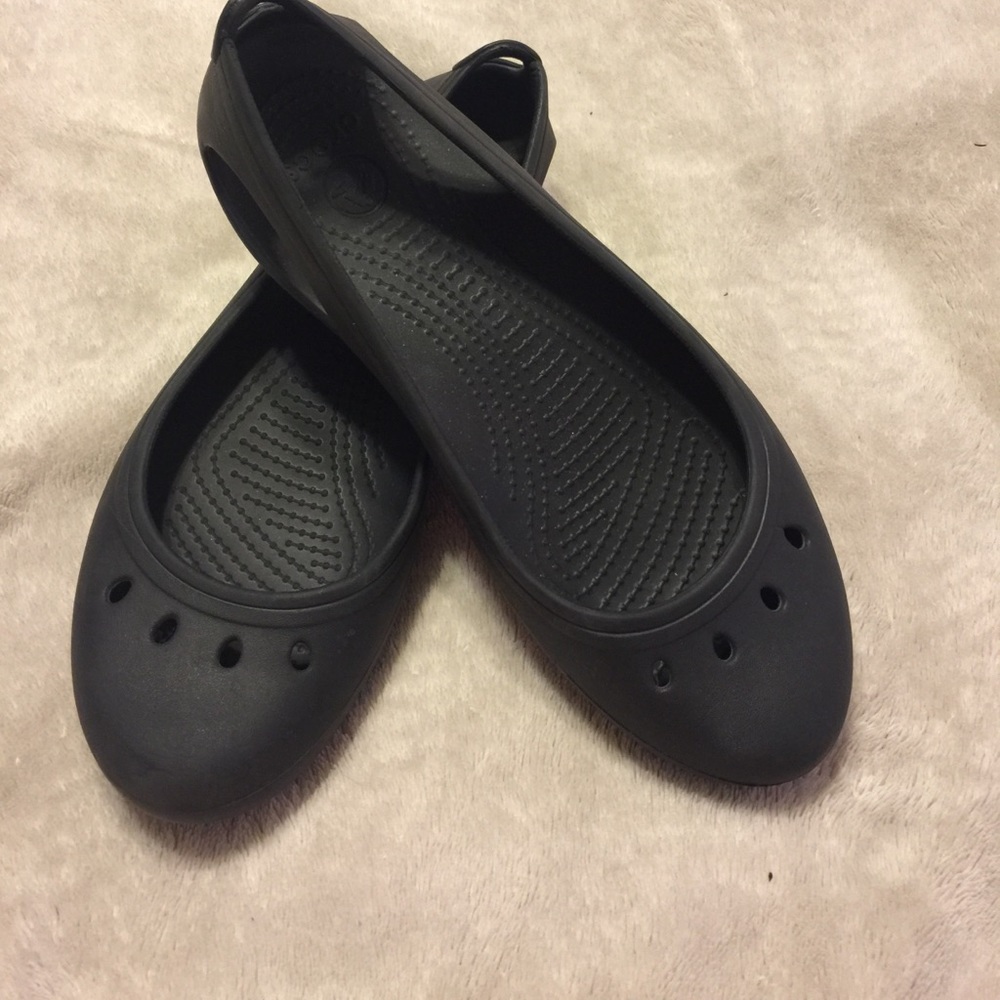 Black Croc Flats