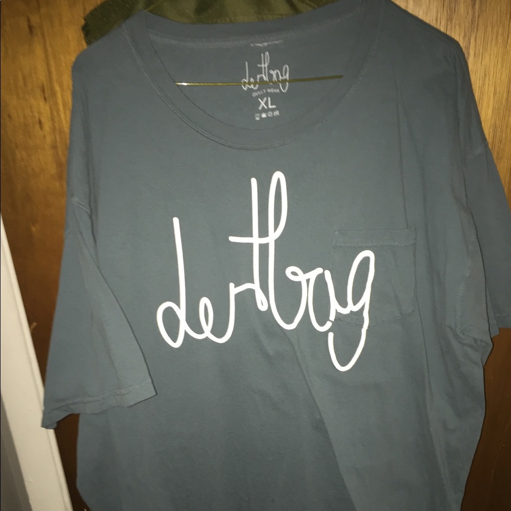 Dertbag tee