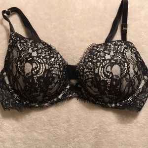Victoria’s Secret bra, push up