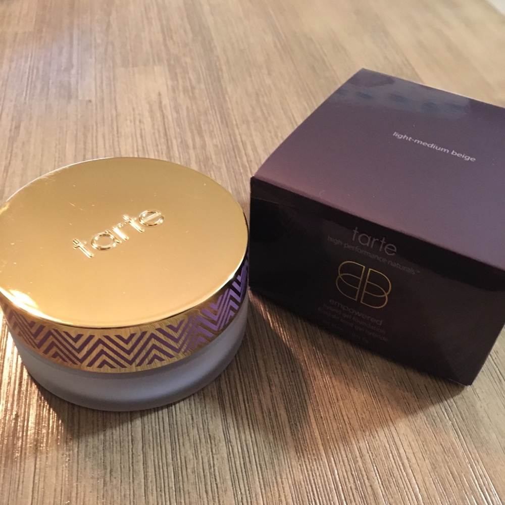 Brand New Tarte Empowered Hybrid Gel Foundation