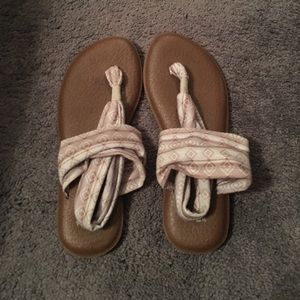 Sanuk yoga mat sandle