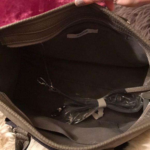 Grey Tote Bag - Picture 4 of 5