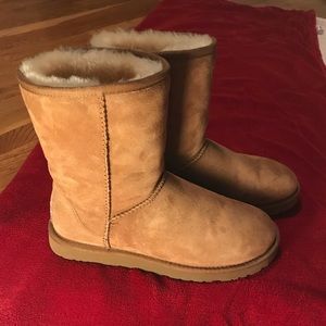 UGG classic short boots
