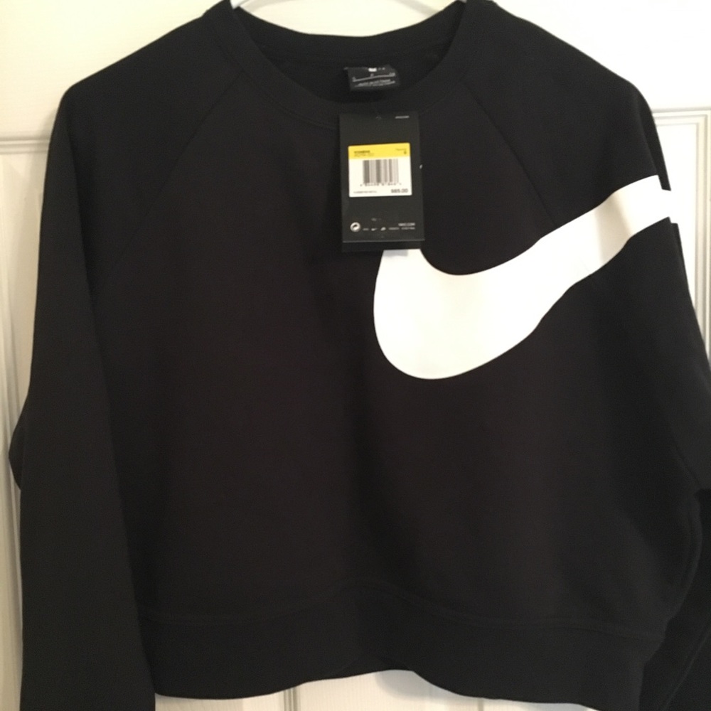 Nike cropped top!