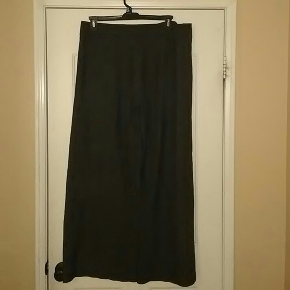 Pants - Picture 3 of 5