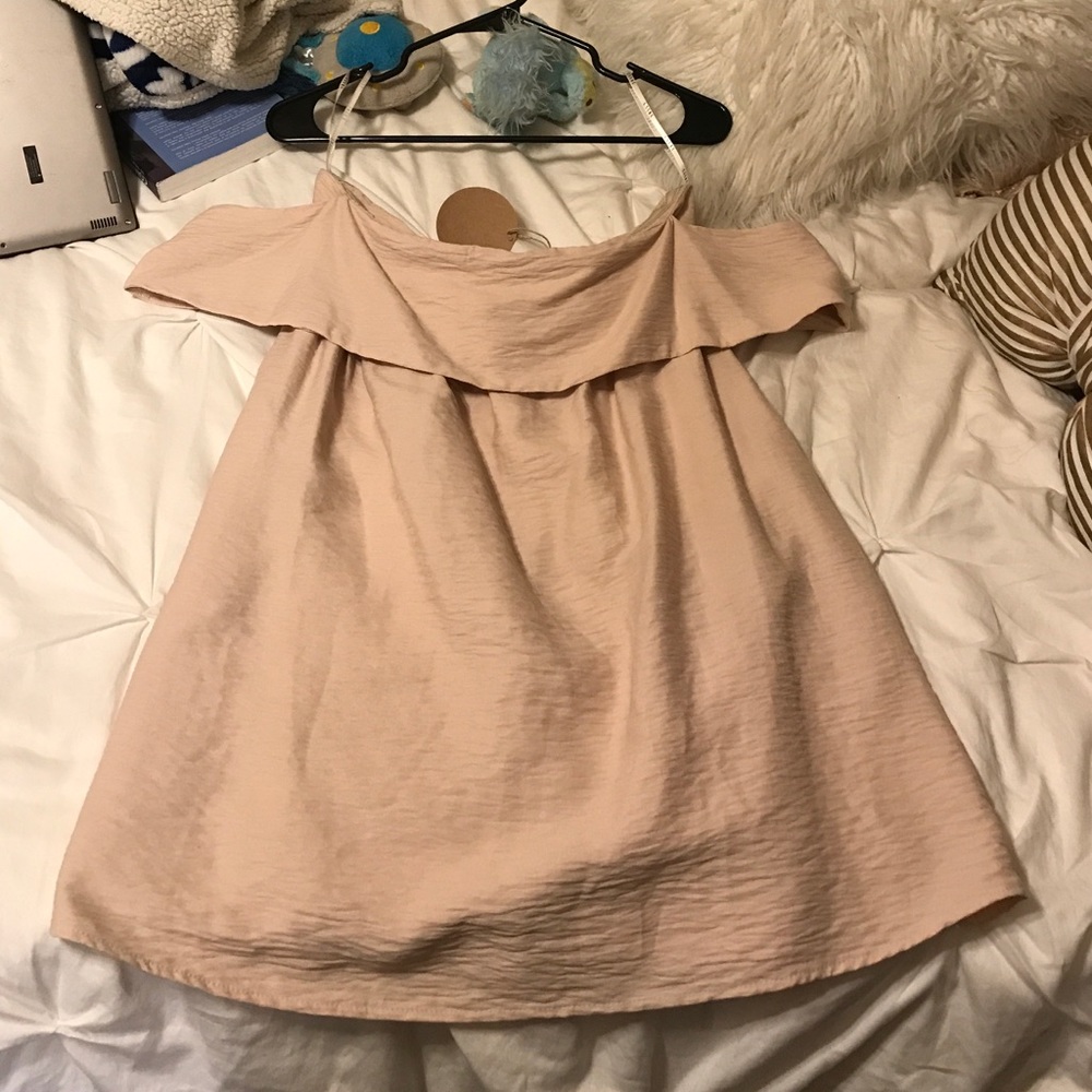 Strapless beige dress