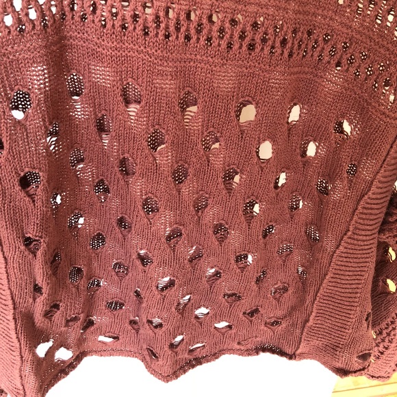 Open knit square top - Picture 7 of 7
