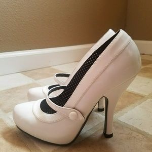 Pinup girl Cutiepie Mary Jane white patent