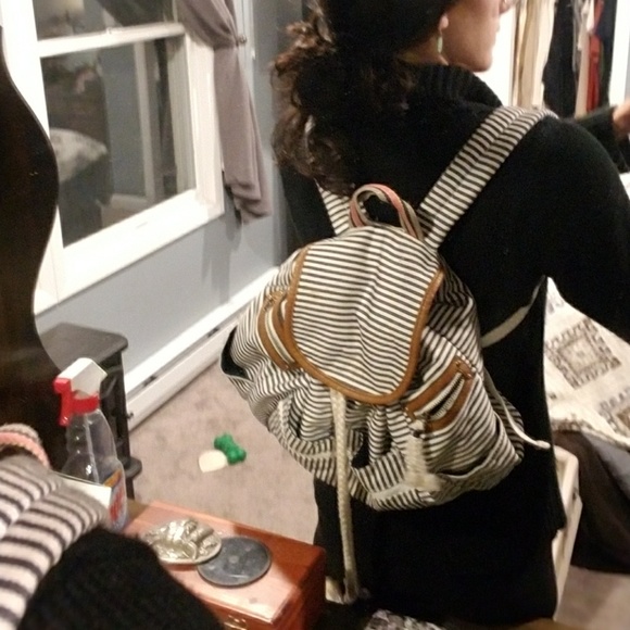 Backpack - Picture 2 of 3