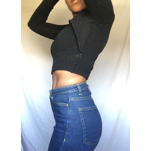 Nasty Gal Thick Knit Cutout Crop Top - Picture 1 of 4