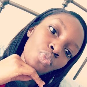 Meet your Posher, Jules