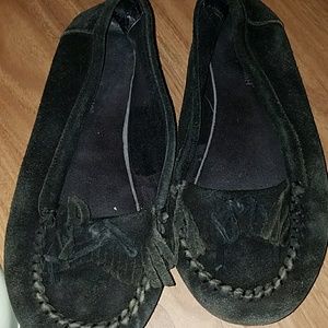 Minnetonka moccasins women's size 8