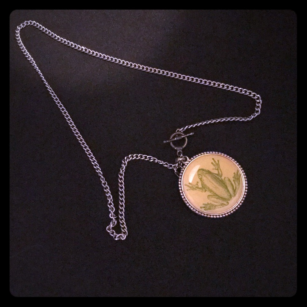 Frog Necklace - FREE WITH BUNDLE!