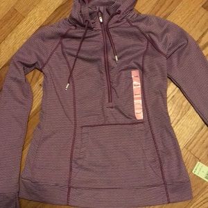 Pull over jacket! Half zipper!