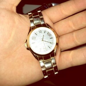 A nice real good watch for the low HMU