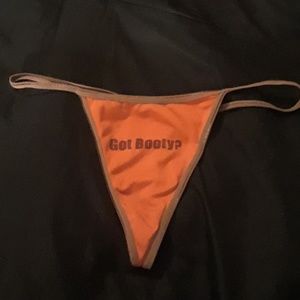 Thongs