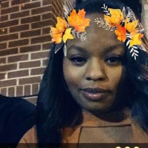 Meet your Posher, Latoya