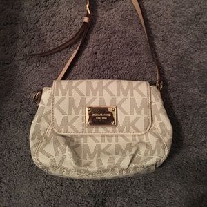 Michael kors cross body bag