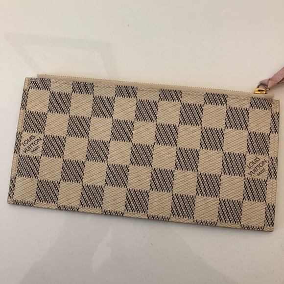 ❤️Sold❤️Louis Vuitton Wallet - Picture 2 of 4