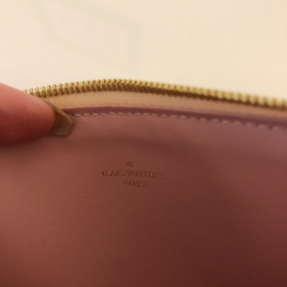 ❤️Sold❤️Louis Vuitton Wallet - Picture 4 of 4