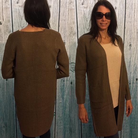 Chunky Cardigan Sweater - Picture 3 of 4