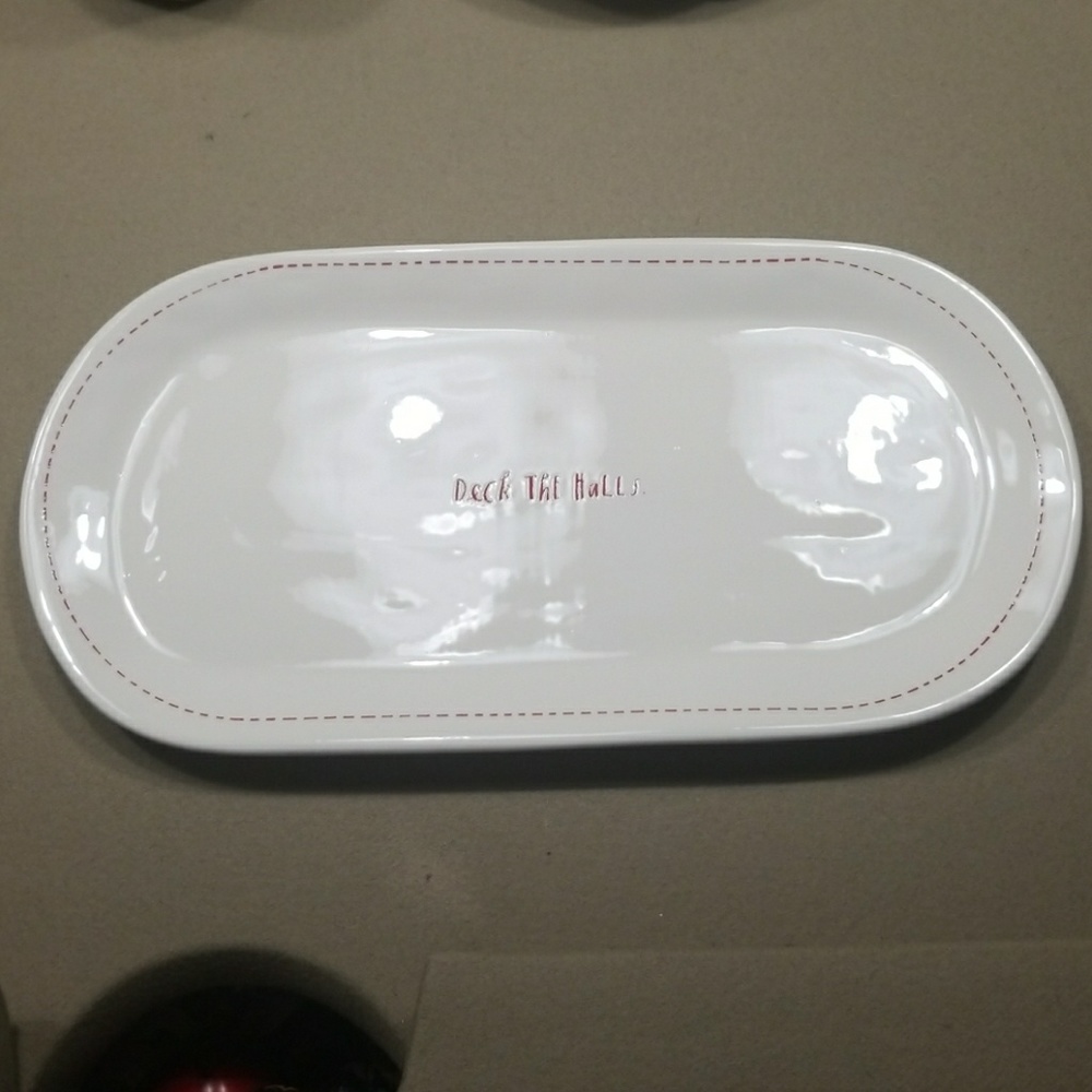 Rae dunn christmas.plate