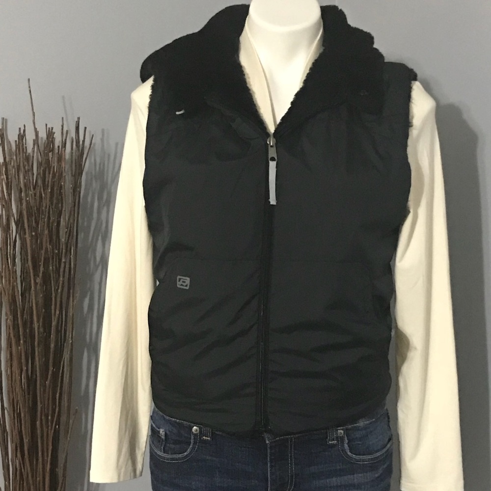Ride Snowboarding Faux Fur Reversible Vest
