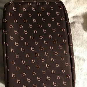 Bloomingdales make up / beauty items travel kit