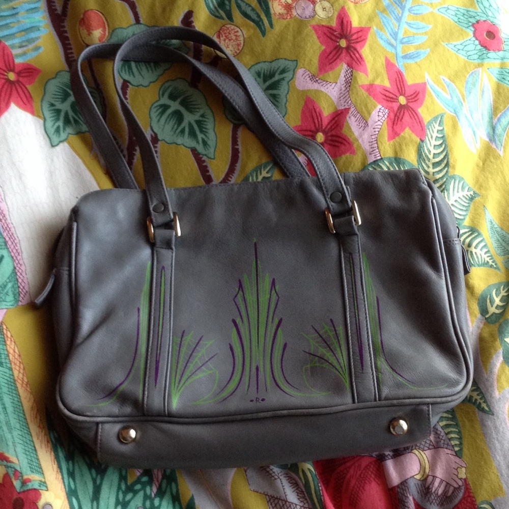 Purse w/ professional pinstripe🖌 50%off SALE 🥳