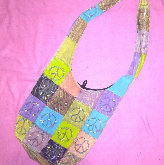 Boho patchwork peace hobo - Picture 1 of 2