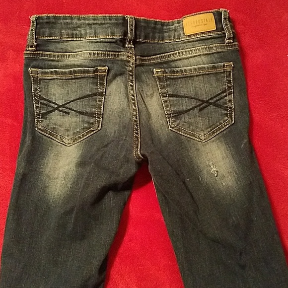 Jeans - Picture 3 of 3