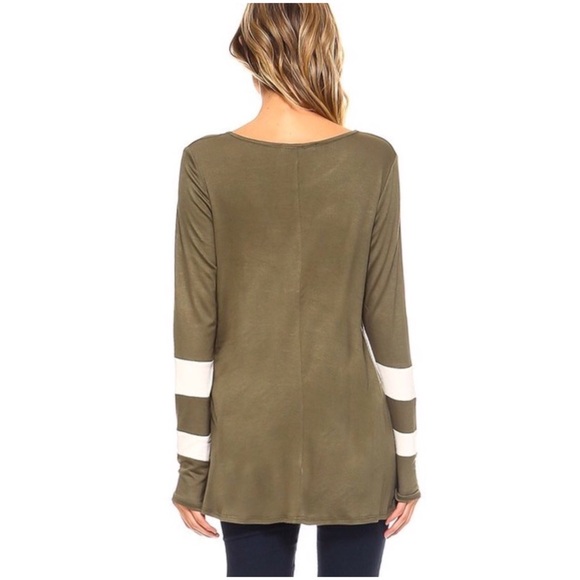 Contrast Long Sleeve Top Small - Picture 3 of 4