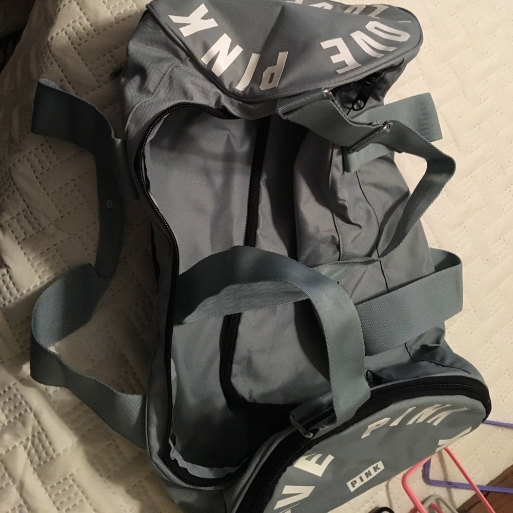 VS duffel