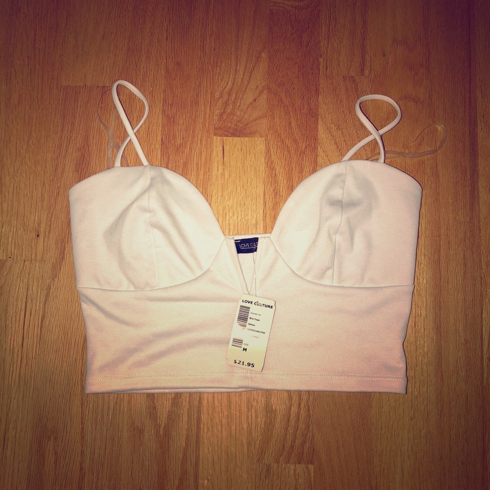 White crop top