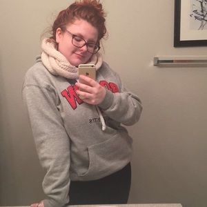 Meet your Posher, Danika